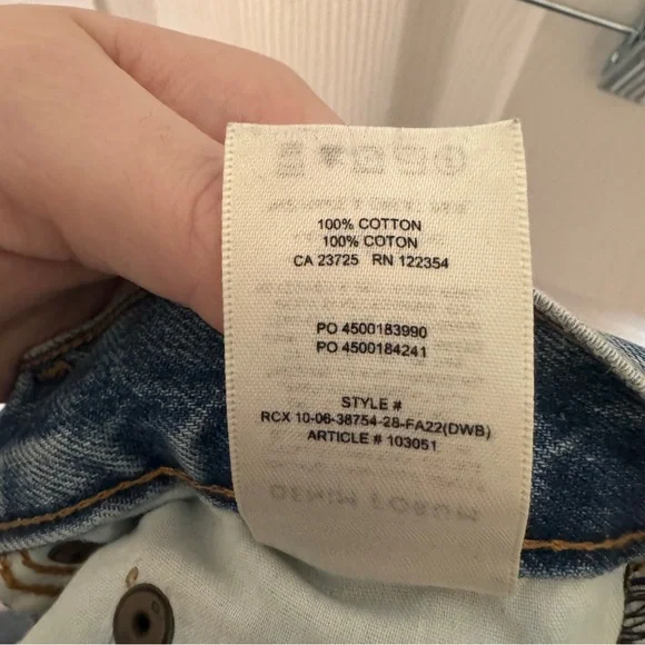Aritzia Denim Forum "The Joni High Rise Loose 28L" Jeans - Picture 15 of 16